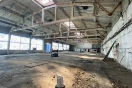 Производство / склад / автосервис 1 200 м² | потолки 9 м | ворота 4,3 м | 100 кВт
