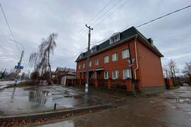 Офис Здание 840 м² 