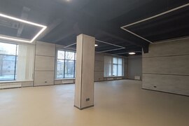 Помещение 240 м² под офис, магазин, клинику
