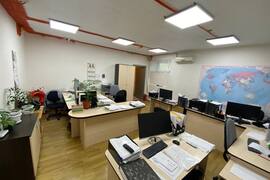 Офис - Помещение 98.3 м²
