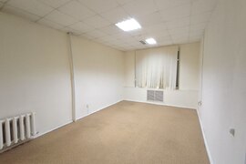 Офис от 16 м², Ефремова, 50, парковка