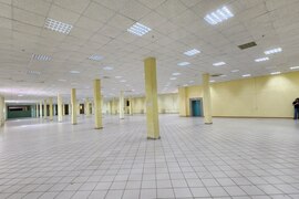 Офис Торговое Помещение 500 м²