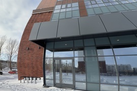 Помещение 80,7 м²  (1-я линия)