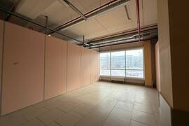 Торговая площадь / магазин в аренду, 35 м², ТЦ «Атмосфера», у касс Гулливера