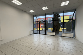 Торговое помещение 36,2 м² с отдельным входом | Потолки 3,5 м | 1 этаж