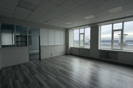 Офисы от 15 до 487 м² (с НДС и кондиционерами)