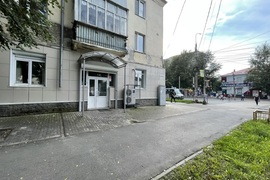 Помещение 63 м² под магазин, 1 линия, пр-т Гая
