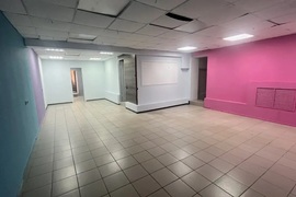 Нежилое помещение 96 м² под офис, магазин