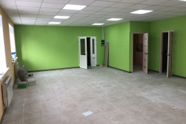 Помещение 130 м² со своим складом и автономным отоплением
