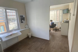 40 м² | центр | 2 этаж | три кабинета | гостевая парковка