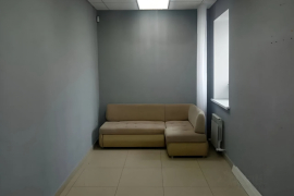 Офис 13,5 м² с мокрой точкой