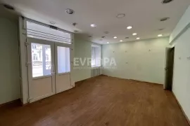 Торговое  Офис Помещение 157 м²