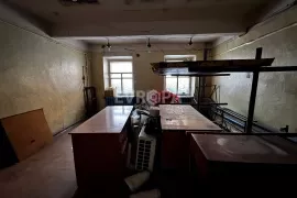 Помещения (частями)  75 м²