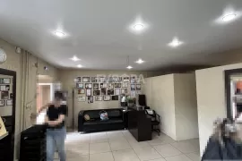 Помещение Офис Салон  71,7 м²