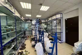 Торговое Помещение Офис 85 м²