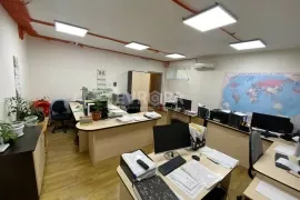 Офис - Помещение 98.3 м²