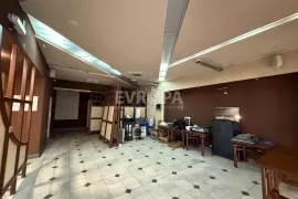 Торговое  Общепит Офис 670 м²