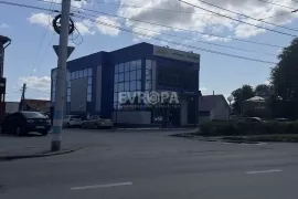 Здание Офис Склад 404.6 м²