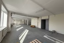 Офис Помещения  216 м²