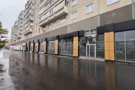 Торговое Помещение Офис 370 м²