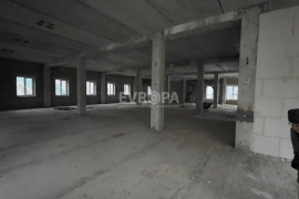 Помещение 1000 м²  медцентр офис