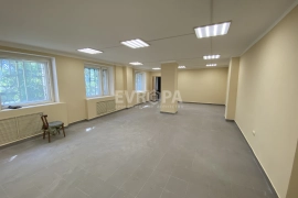 Помещение 180 м² с арендатором
