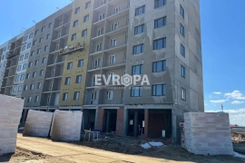 Продажа 2 помещений 81 + 71 м² | 1 линия | перекрёсток Ливанова / Авиастроителей | Новый город