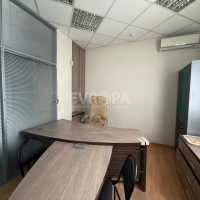 Офис / помещение свободного назначения, 330 м², 50 кВт, 2 этаж, аренда частями