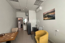 Коммерческая недвижимость купить, 180 м², 1 этаж, 30 кВт, под клинику / офис
