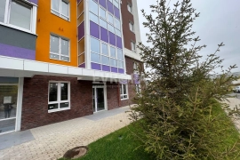 Помещение свободного назначения в аренду, 108 м², 1 этаж, отдельный вход, 25 кВт