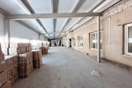 Производство / склад в аренду, 421 м², 100 кВт, отопление включено
