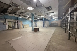Склад / помещение свободного назначения, 243 м², отопление включено, пандус
