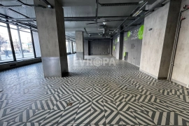 695 м² | потолки 4 м | 100 кВт | заезд фуры внутрь
