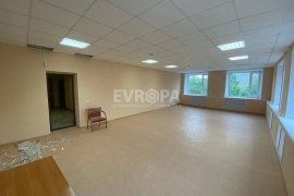 Помещение 367 м² в аренду, 3 этаж, 30 кВт, отопление включено
