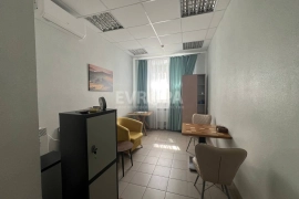 Помещение 75 м² под офис, кабинет, салон