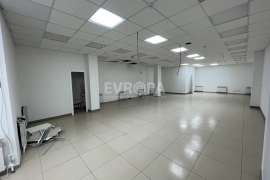 Помещение 122 м² под магазин, пекарню, офис
