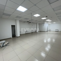 Помещение 122 м² под магазин, пекарню, офис
