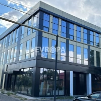 Здание от 300 до 947 м² под детейлинг, медцентр