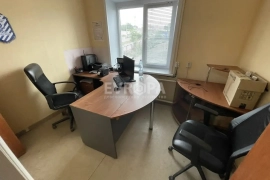Помещение 90 м² под офис, кабинет, услуги