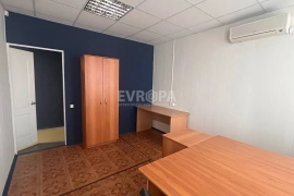 Здание 220 м² под склад, производство, офис