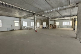 Помещение 770 м² под офис, магазин или услуги