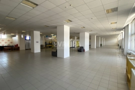 Помещение 500 м² под склад, магазин, производство