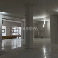 Помещение 400-800 м² под магазин, офис, клинику