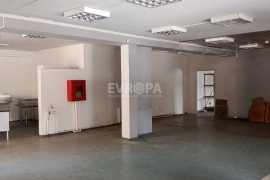 Помещение 270 м² под офис, кафе, магазин, склад