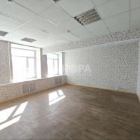 Офисы и кабинеты 16-400 м²