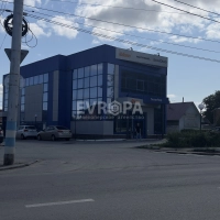 Здание 404,6 м² под склад, офис, шоурум