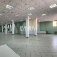 Помещение 330 м² под офис, склад, магазин