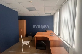 Здание 220 м² с участком на Крымова под бизнес