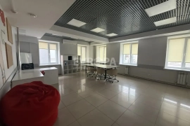 Офис 390 м² на Федерации, свой вход и парковка
