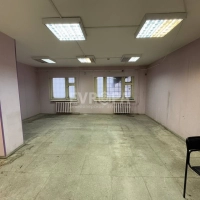 Помещение 180 м² под магазин с пандусами